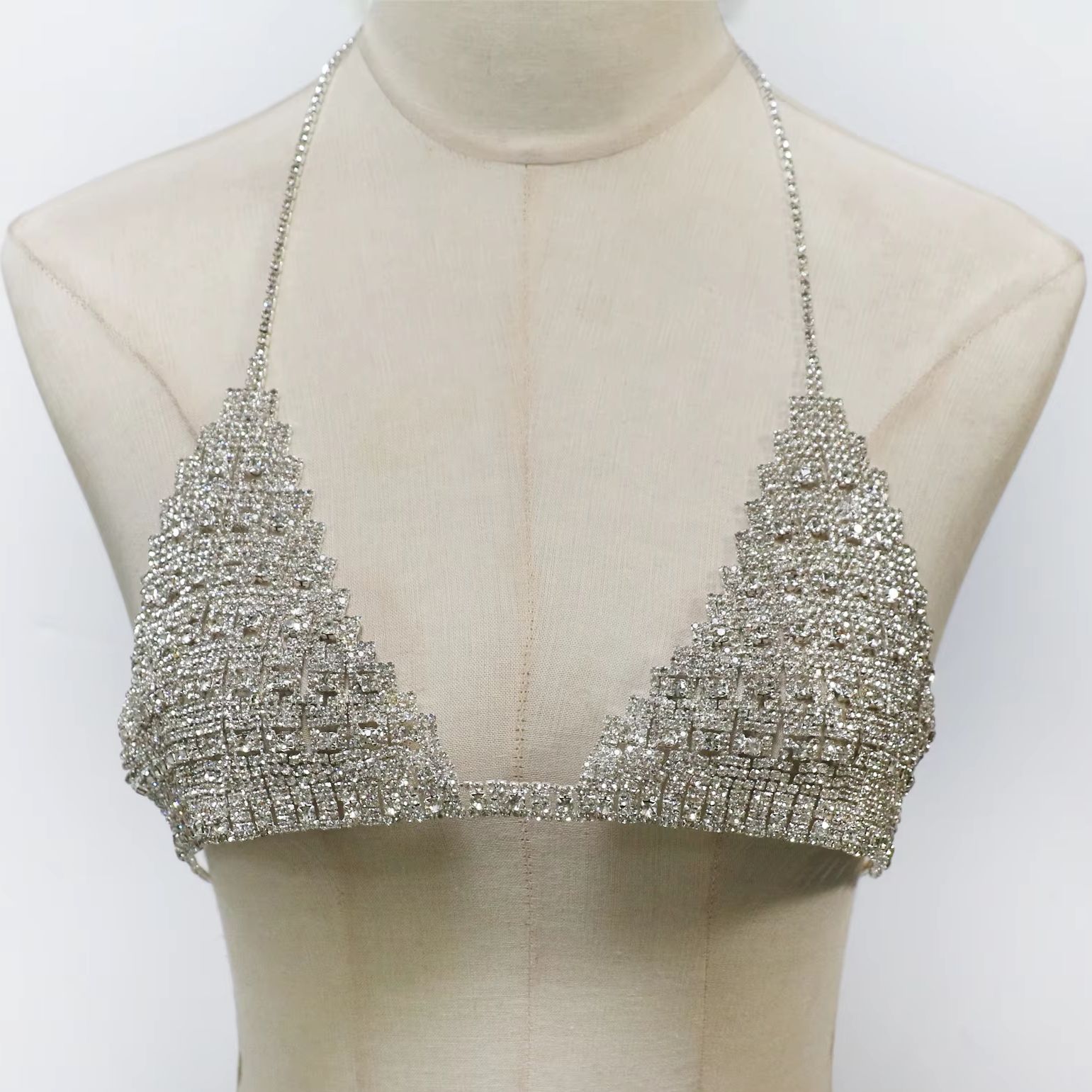 1Pcs Fashionable Neck Hanging  - Body Jewelry Chest 评论和价格
